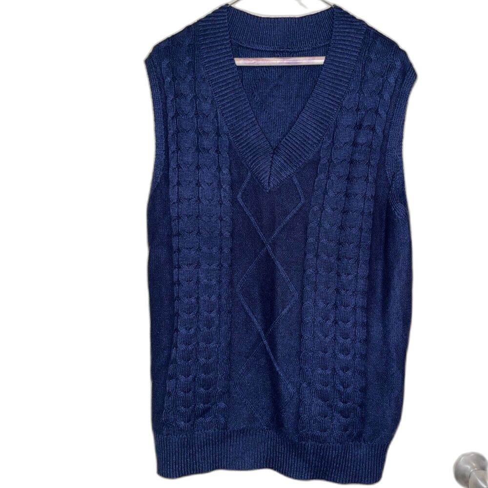 Cable Knit Navy Oversized Vest